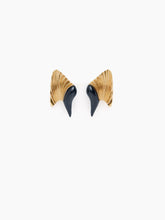 Charger l'image dans la galerie, Winged Dove Earrings - Nina Ricci