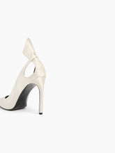 Charger l'image dans la galerie, White Satin Pumps - Nina Ricci