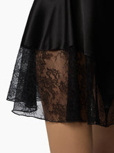 Charger l'image dans la galerie, Black Mini Satin Skirt - Nina Ricci