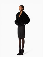 Cargar imagen en el visor de la galería, Boxy Faux Fur Coat - Nina Ricci
