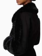 Cargar imagen en el visor de la galería, Boxy Faux Fur Coat - Nina Ricci