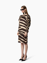 Charger l'image dans la galerie, Midi Satin Dress - Nina Ricci