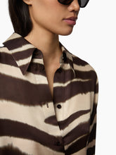 Charger l'image dans la galerie, Zebra-Print Satin Shirt - Nina Ricci