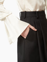 Charger l'image dans la galerie, SATIN LAVALIERE SHIRT - Nina Ricci