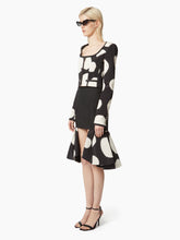 Charger l'image dans la galerie, SHORT JACKET WITH ROUND NECKLINE - Nina Ricci