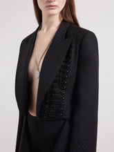画像をギャラリービューアに読み込む, Black Jacquard Tail Coat
