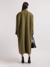 Cargar imagen en el visor de la galería, Khaki Wool Double Breasted Coat