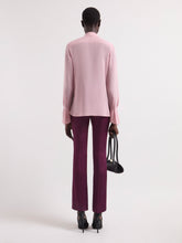 Charger l'image dans la galerie, Pink Lavallière Silk Shirt