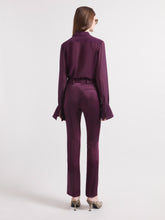 Charger l'image dans la galerie, burgundy Lavallière Silk Shirt