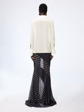 Cargar imagen en el visor de la galería, Cream Lavalliere Satin Shirt