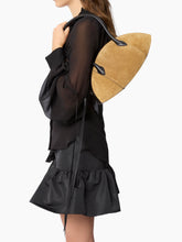Load image into Gallery viewer, LE BAL BAG MEDIUM IN SUEDE