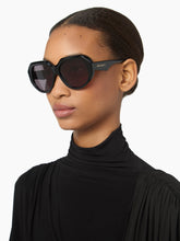 Load image into Gallery viewer, GROS-GRAIN OVERSIZE SUNGLASSES