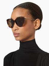 Load image into Gallery viewer, WAVES OVERSIZE SUNGLASSES