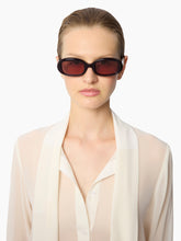 Load image into Gallery viewer, Waves Oval Sunglasses