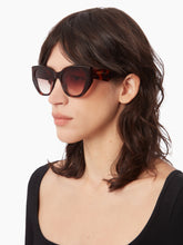 Load image into Gallery viewer, Waves butterfly shiny havana Sunglasses
