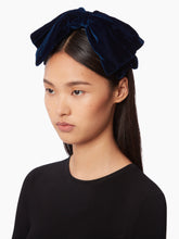 Charger l&#39;image dans la galerie, BOW HEADBAND IN VELVET - NINA RICCI
