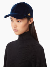 Charger l&#39;image dans la galerie, VELVET BASEBALL CAP - NINA RICCI
