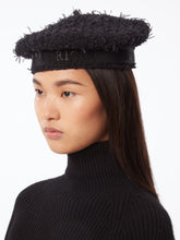 Cargar imagen en el visor de la galería, TWEED BERET WITH NINA RICCI LOGO - NINA RICCI
