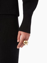 Load image into Gallery viewer, APPLE RING IN GOLD - Nina Ricci
