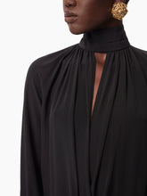 Charger l&#39;image dans la galerie, HIGH NECK MIDI DRESS IN BLACK - Nina Ricci
