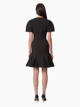 Charger l&#39;image dans la galerie, PEPLUM DRESS IN WOOL IN BLACK - Nina Ricci
