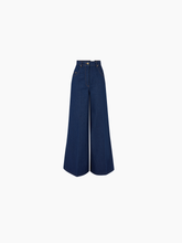 Cargar imagen en el visor de la galería, FLARED DENIM PANTS IN BLUE - Nina Ricci
