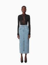 Cargar imagen en el visor de la galería, LONG DENIM SKIRT WITH FRONT SLIT IN BLUE - Nina Ricci
