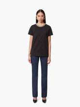 Cargar imagen en el visor de la galería, BEADED NECKLINE T-SHIRT IN BLACK - Nina Ricci
