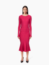 Charger l&#39;image dans la galerie, LONG MERMAID SKIRT WITH CUTLINES IN PINK - Nina Ricci
