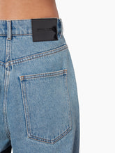 Charger l&#39;image dans la galerie, BOYFRIEND DENIM PANTS IN BLUE - Nina Ricci
