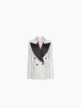 Charger l&#39;image dans la galerie, Oversized zebra-jacquard blazer in off white - Nina Ricci
