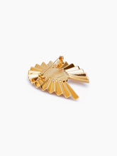 Load image into Gallery viewer, Fluid Wing Brooch - Heart of Vénus

