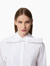 Load image into Gallery viewer, Coton Bow Tie
