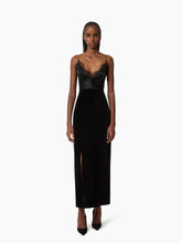 Charger l'image dans la galerie, Straight Velvet Skirt - Nina Ricci
