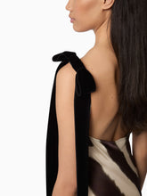 Charger l&#39;image dans la galerie, Mermaid Satin Dress - Nina Ricci
