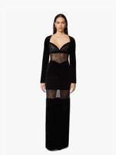 Cargar imagen en el visor de la galería, Long Velvet Dress - Nina Ricci

