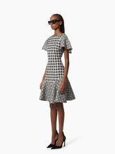 Cargar imagen en el visor de la galería, Midi Tweed Dress

