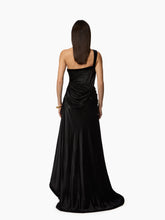 画像をギャラリービューアに読み込む, Long Asymmetric Satin Dress - Nina Ricci

