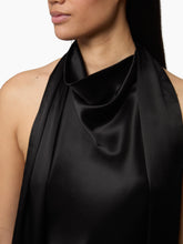 Cargar imagen en el visor de la galería, Black Halterneck Satin Top - Nina Ricci
