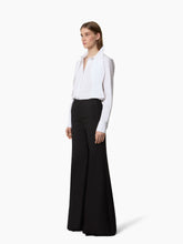 Load image into Gallery viewer, Oversized Collar Lavalliere Shirt - Nina Ricci
