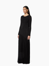 Cargar imagen en el visor de la galería, Long Fluid Jersey Dress
