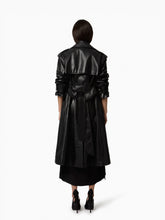 画像をギャラリービューアに読み込む, Belted Crinkled Leather Trench - Nina Ricci
