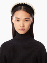 Cargar imagen en el visor de la galería, VOLUMINOUS HEADBAND WITH PEARLS - Nina Ricci
