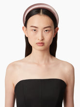 Cargar imagen en el visor de la galería, VOLUMINOUS SATIN HEADBAND - Nina Ricci
