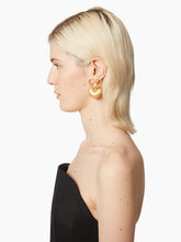 Load image into Gallery viewer, DOUBLE HEART EARRINGS - Nina Ricci
