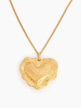 Load image into Gallery viewer, PENDANT CUSHION HEART NECKLACE - Nina Ricci
