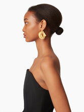 Load image into Gallery viewer, TWISTED DOVE EARRINGS - Nina Ricci
