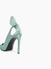 画像をギャラリービューアに読み込む, SATIN PUMPS WITH BOW DETAIL - Nina Ricci
