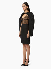 画像をギャラリービューアに読み込む, Wool Gabardine Cape - Nina Ricci
