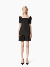 Load image into Gallery viewer, WIDE PLEATED SHORTS - Nina Ricci
